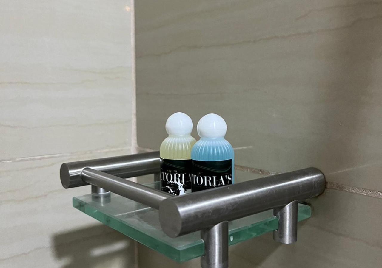 Victoria Suite At Shore Residences Pasay Exteriör bild