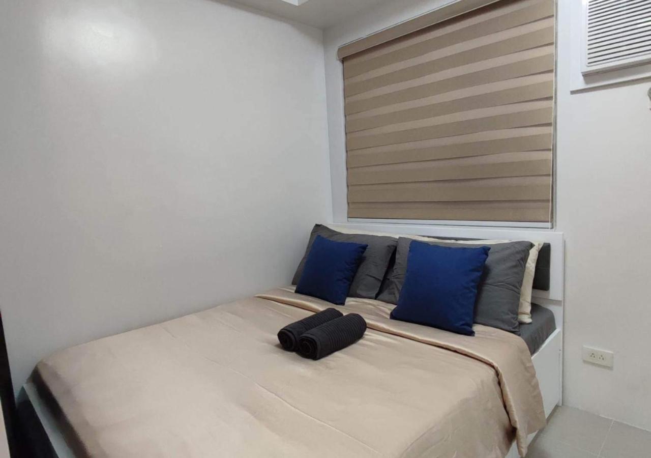 Victoria Suite At Shore Residences Pasay Exteriör bild